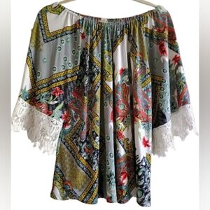 R Rogue Flowy Tunic With‎ Crochet Lace Trim Paisley Print Women's Size Medium